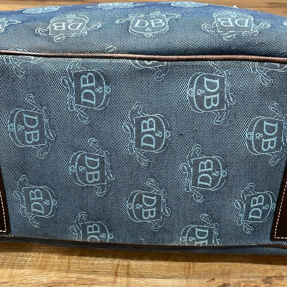 Dooney & Bourke tote - Picture 9 of 15